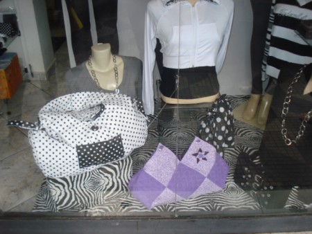 Olhem q charme ficou a vitrine!!!SBC
